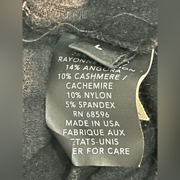 Donna Karan Elegant Black Off-Shoulder Dress - Picture 8 of 10